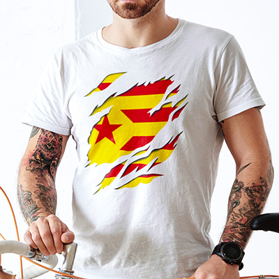 comprar en amazon estelada vermella bandera independentista catalana efecto rasgado 3d camiseta manga corta cataluña